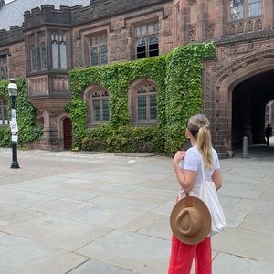 Magnetic leather hatclip/hat hooder for bags, backpacks, luggage